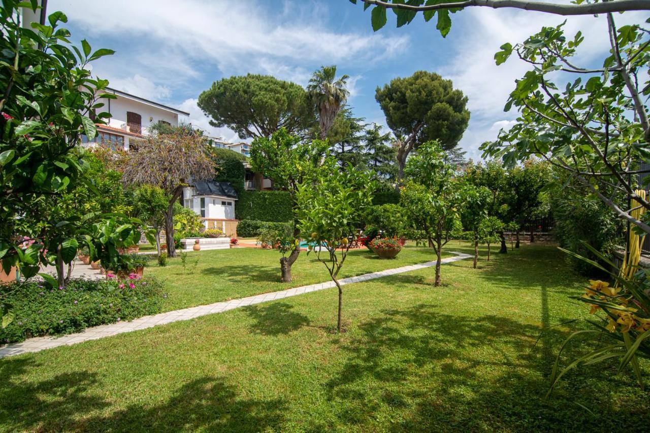 Magnificent Villa San Remo Exterior foto