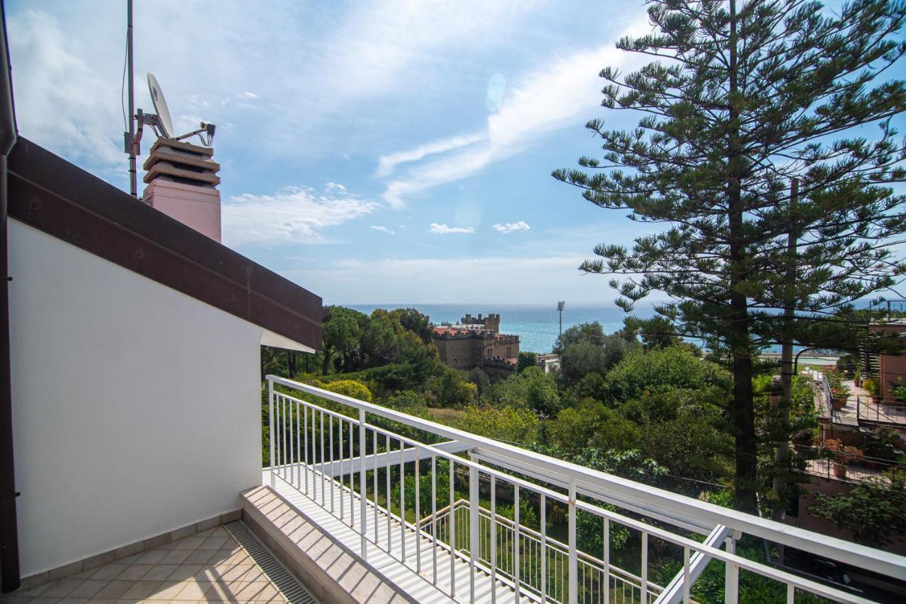 Magnificent Villa San Remo Exterior foto